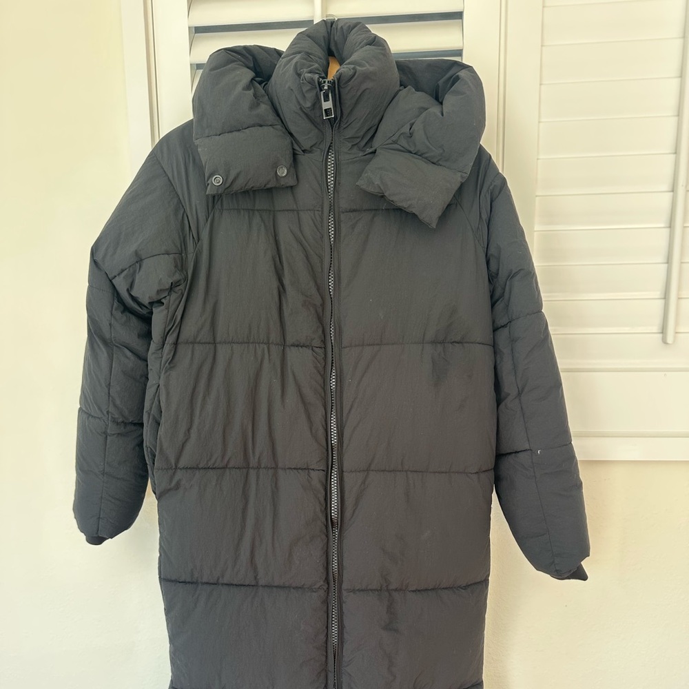 Extra long water repellent windproof down jacket with hoodie